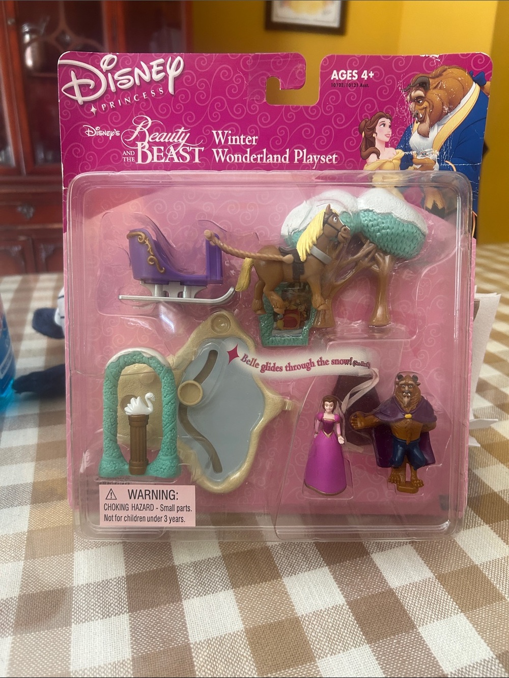 Disney Princess Beauty and the Beast Winter Wonderland Playset